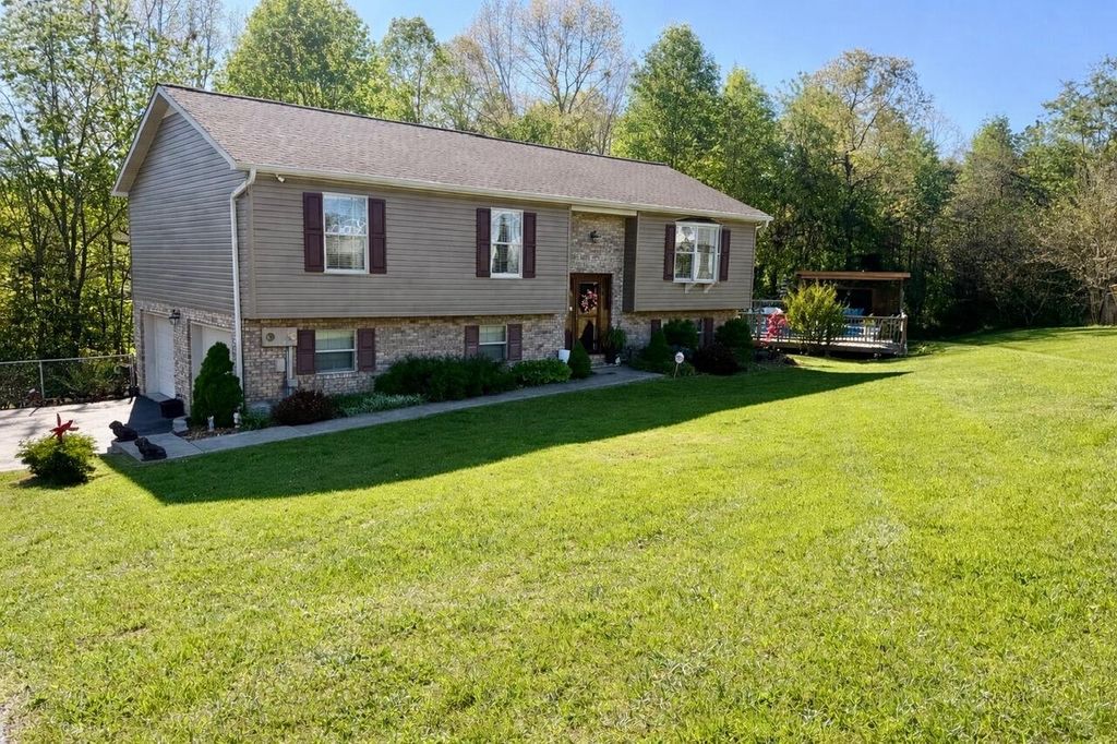 208 Carnation Drive, Corbin, KY 40701