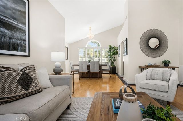 26822 Sommerset, Lake Forest, CA 92630