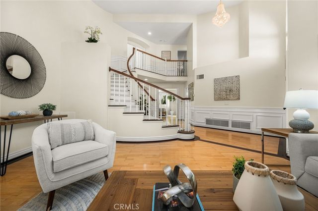 26822 Sommerset, Lake Forest, CA 92630