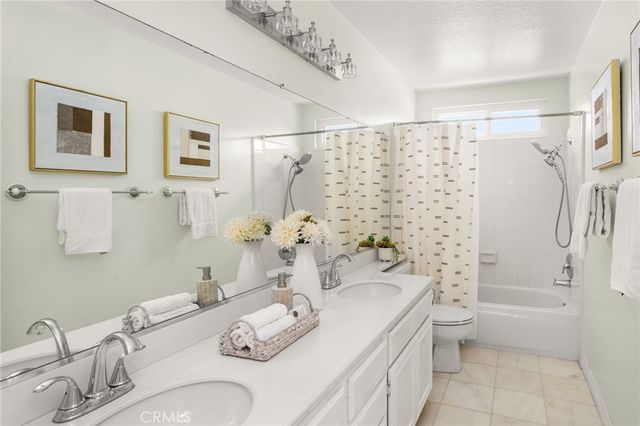26822 Sommerset, Lake Forest, CA 92630