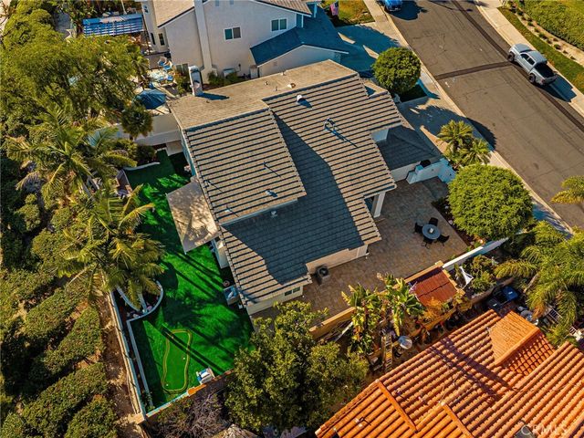 26822 Sommerset, Lake Forest, CA 92630