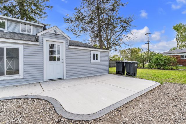 30280 Joy Road, Livonia City, MI 48150