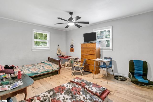 6 Webb Street, Greenville, SC 29605