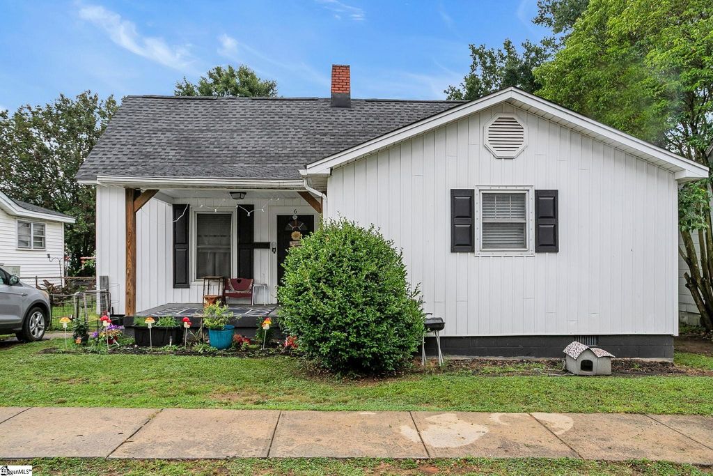 6 Webb Street, Greenville, SC 29605