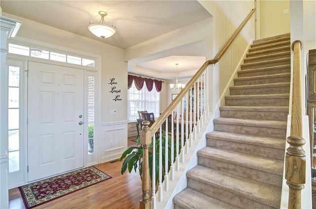 503 Lakeview Court, Woodstock, GA 30188