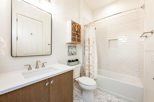 740 GARDEN WEST TERRACE, Winter Garden, FL 34787