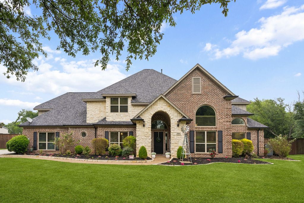 8400 Steeplechase Circle, Argyle, TX 76226