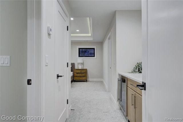 2533 N Vermont Avenue, Royal Oak, MI 48073