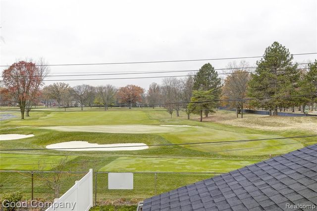 2533 N Vermont Avenue, Royal Oak, MI 48073