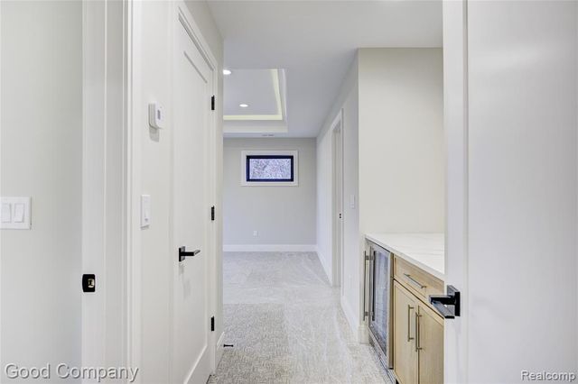 2533 N Vermont Avenue, Royal Oak, MI 48073