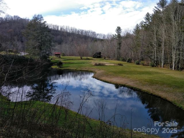 26 Hawthorne Draw Trail, Canton, NC 28716