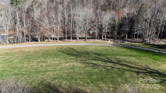 26 Hawthorne Draw Trail, Canton, NC 28716