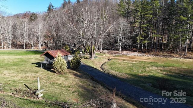 26 Hawthorne Draw Trail, Canton, NC 28716