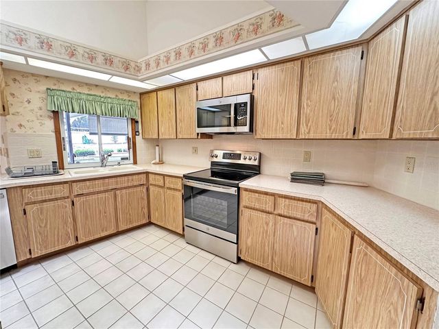 8262 DELAWARE DRIVE, Weeki Wachee, FL 34607