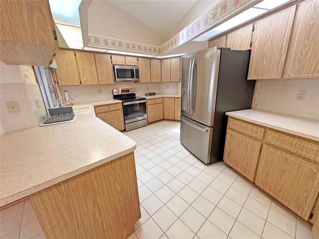 8262 DELAWARE DRIVE, Weeki Wachee, FL 34607