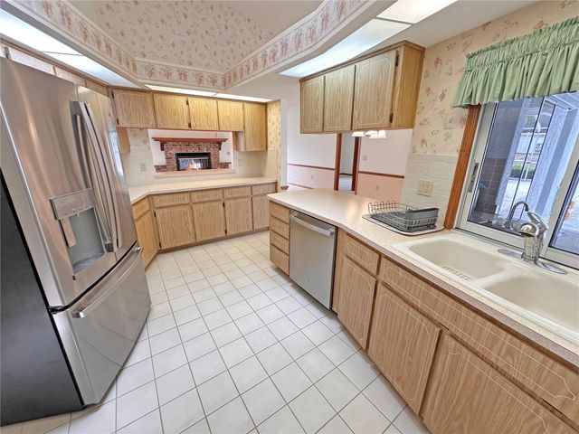 8262 DELAWARE DRIVE, Weeki Wachee, FL 34607
