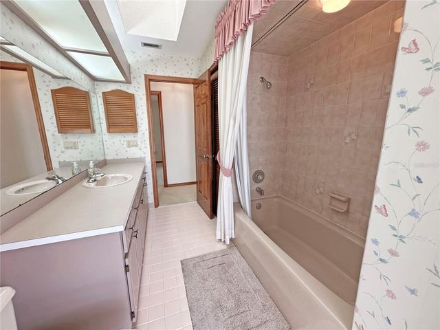 8262 DELAWARE DRIVE, Weeki Wachee, FL 34607