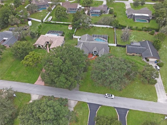 8262 DELAWARE DRIVE, Weeki Wachee, FL 34607