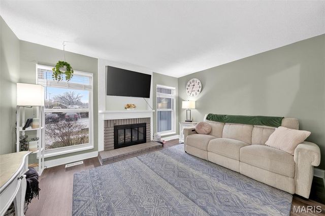 133 Harbor View Drive, Lake St Louis, MO 63367