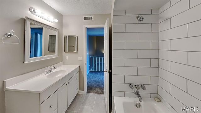 133 Harbor View Drive, Lake St Louis, MO 63367