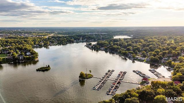 133 Harbor View Drive, Lake St Louis, MO 63367