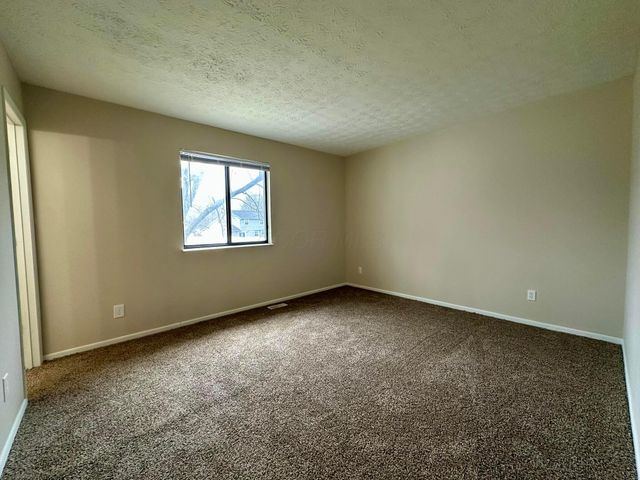 6518 Centennial Drive, Reynoldsburg, OH 43068