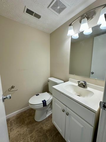 6518 Centennial Drive, Reynoldsburg, OH 43068