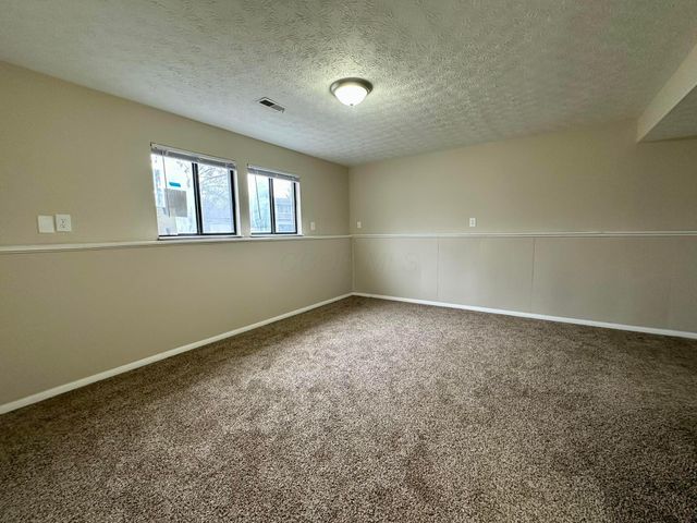 6518 Centennial Drive, Reynoldsburg, OH 43068