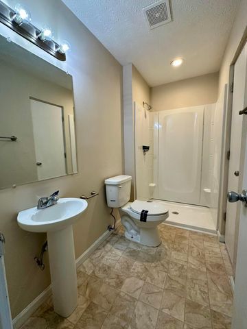 6518 Centennial Drive, Reynoldsburg, OH 43068