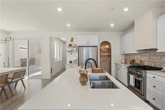 260 Summerville LN, Palmdale, CA 93551