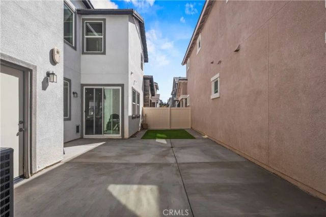 260 Summerville LN, Palmdale, CA 93551