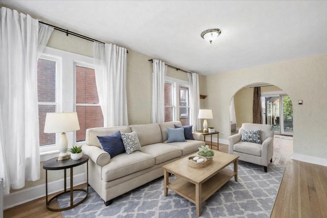 1941 N Bartlett STREET, Milwaukee, WI 53202