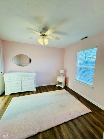 1068 Berrywood Drive, Greenwood, IN 46143