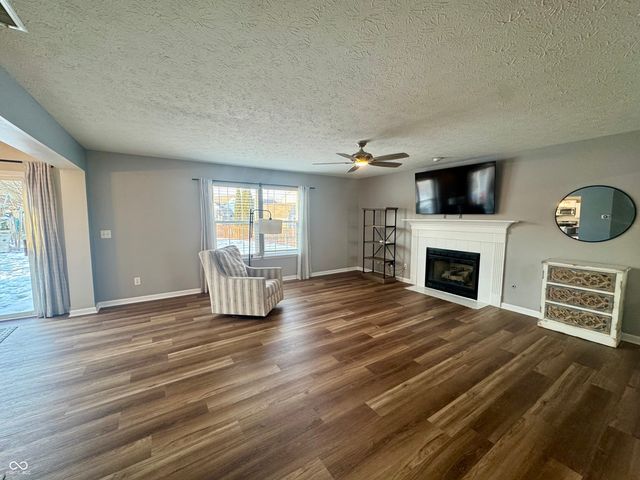 1068 Berrywood Drive, Greenwood, IN 46143