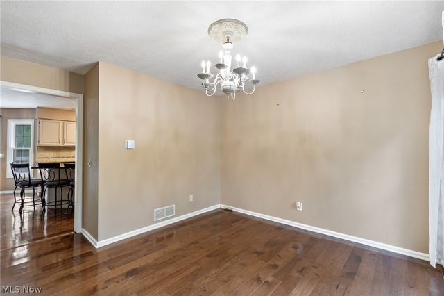 5825 Nicholson Drive, Hudson, OH 44236