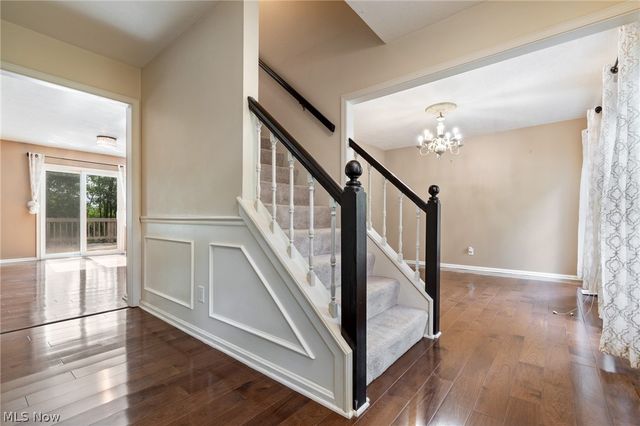 5825 Nicholson Drive, Hudson, OH 44236