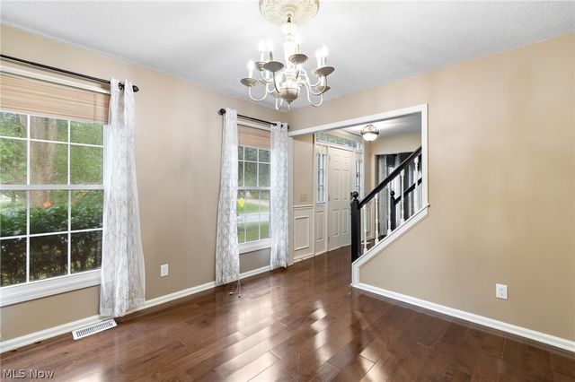 5825 Nicholson Drive, Hudson, OH 44236