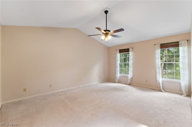 5825 Nicholson Drive, Hudson, OH 44236