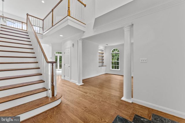 17951 STONELEIGH DR, Round Hill, VA 20141