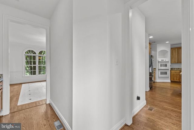 17951 STONELEIGH DR, Round Hill, VA 20141