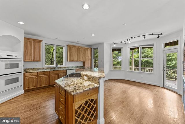17951 STONELEIGH DR, Round Hill, VA 20141