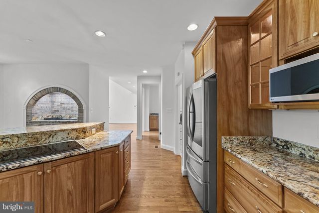 17951 STONELEIGH DR, Round Hill, VA 20141