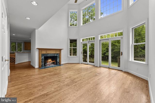 17951 STONELEIGH DR, Round Hill, VA 20141