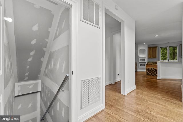 17951 STONELEIGH DR, Round Hill, VA 20141
