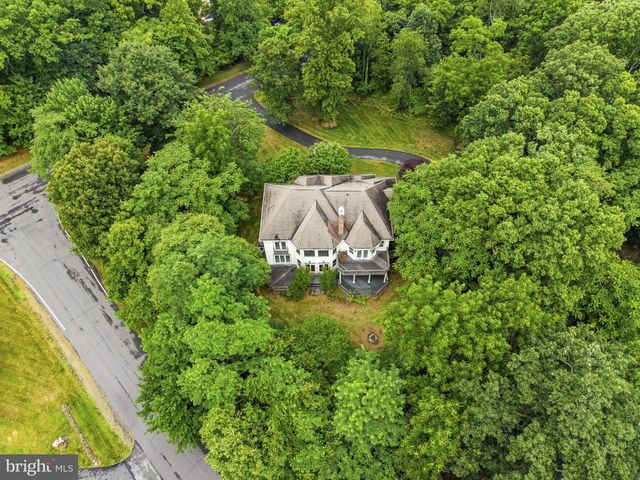 17951 STONELEIGH DR, Round Hill, VA 20141