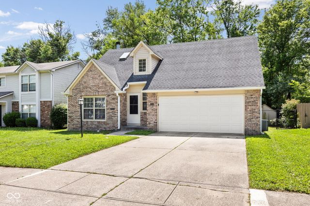 2952 Scottsdale Drive, Indianapolis, IN 46234