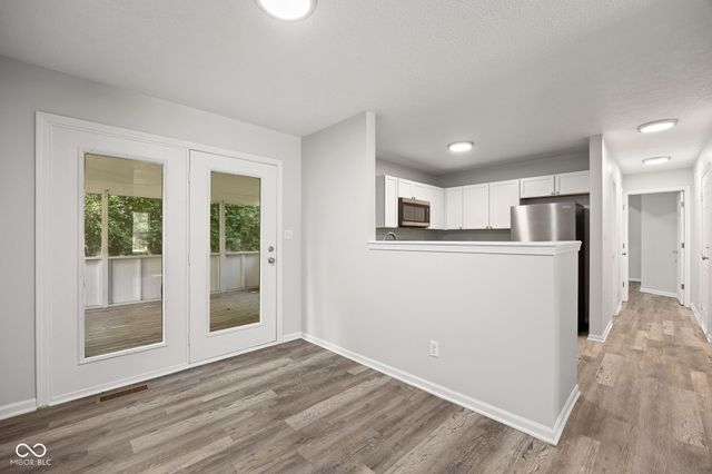 2952 Scottsdale Drive, Indianapolis, IN 46234