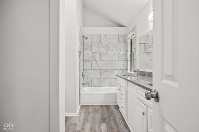 2952 Scottsdale Drive, Indianapolis, IN 46234