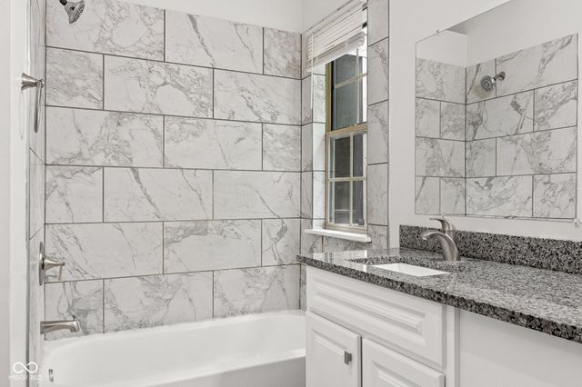 2952 Scottsdale Drive, Indianapolis, IN 46234