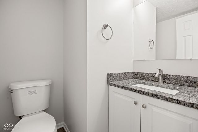 2952 Scottsdale Drive, Indianapolis, IN 46234
